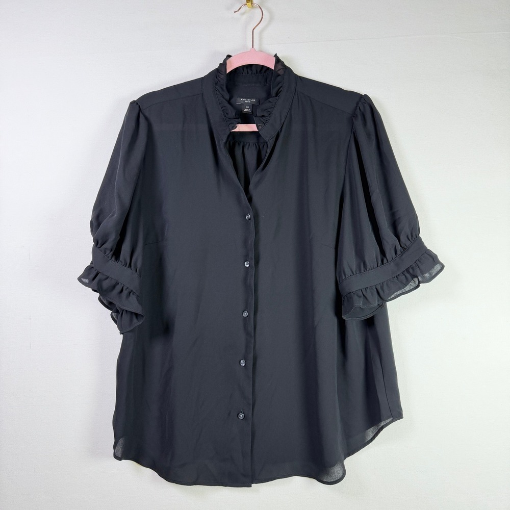 ANN TAYLOR Black Ruffle Neck Short Sleeve Button Blouse XLP